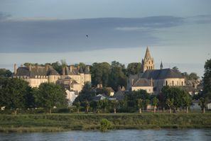 Lloguer de cotxes Meung Sur Loire, França